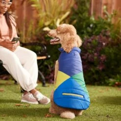 Frisco Mediumweight Colorblock 2-in-1 Dog & Cat Fleece Coat -Frisco Shop 268350 PT8. AC SS1800 V1629755551
