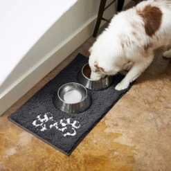 Frisco Microfiber Chenille Shammy Towel & Frisco Microfiber Chenille Paw Print Dog & Cat Mat, Dark Gray 17 Frisco Microfiber Chenille Shammy Towel & Frisco Microfiber Chenille Paw Print Dog & Cat Mat, Dark Gray -Frisco Shop 303468 PT8. AC SS1800 V1623091063