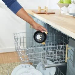 Frisco Cat Face Elevated Bamboo Non-Skid Ceramic Cat Bowl, Black, 1 Cups 10 Frisco Cat Face Elevated Bamboo Non-Skid Ceramic Cat Bowl, Black, 1 Cups -Frisco Shop 363383 PT6. AC SS1800 V1657657267